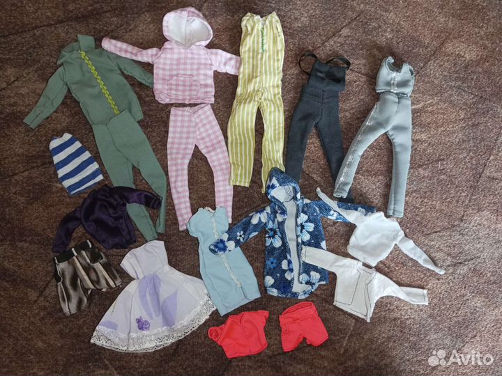 Лот вещей на куклу барби