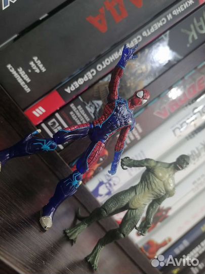 Человек паук hasbro 2010 ящер 2012