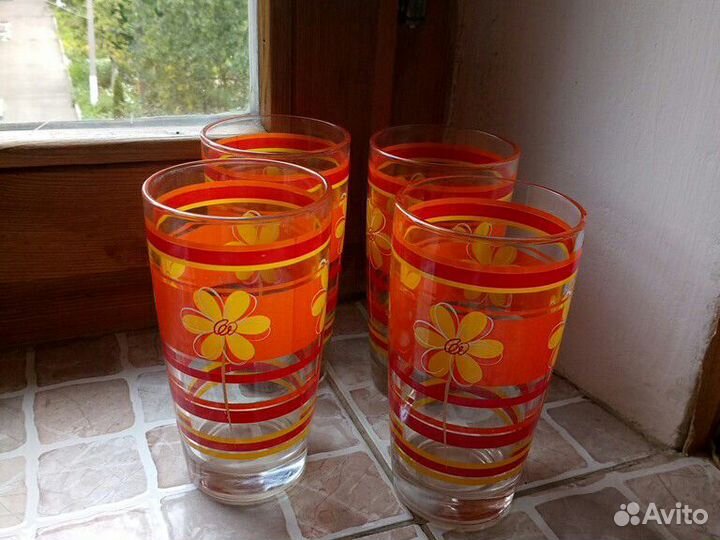 Стаканы с рисунком, фужеры синее стекло