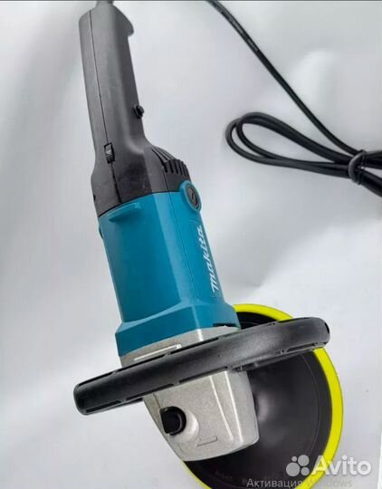 Полировальная машинка для автомобиля