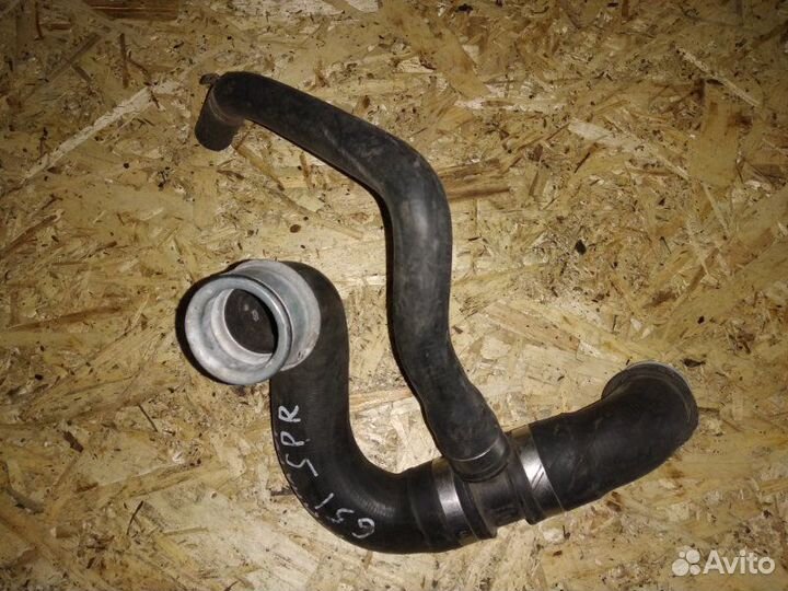 Патрубок системы охлаждения Mercedes Sprinter W906