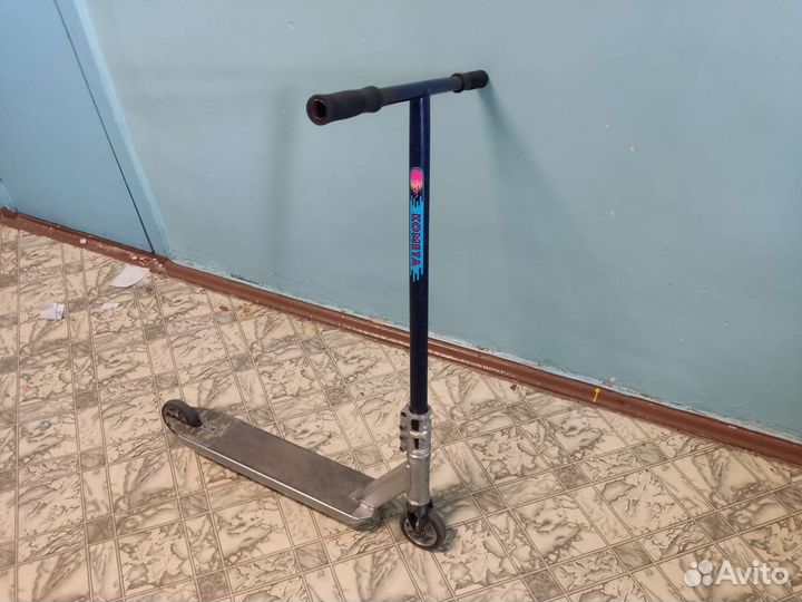 Трюковой самокат