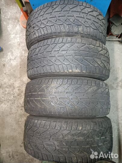 Kormoran Snow 225/45 R17 94H