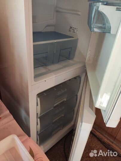 Холодильник бу веко