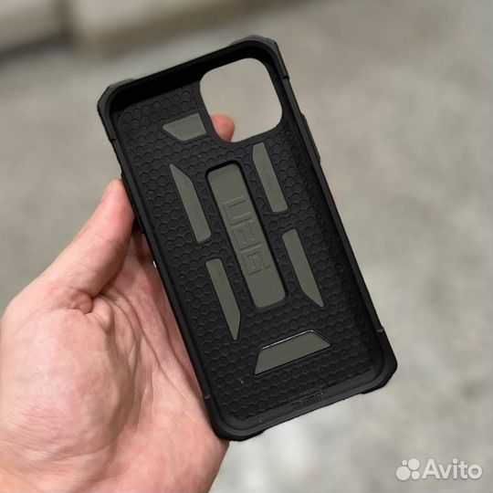 Чехол UAG iPhone 11 Pro (оригинал)