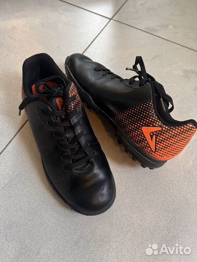 Бутсы demix футбольные 34