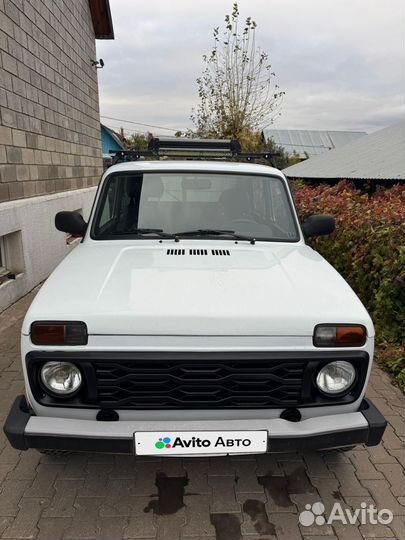 LADA 4x4 (Нива) 1.7 МТ, 2015, 52 000 км