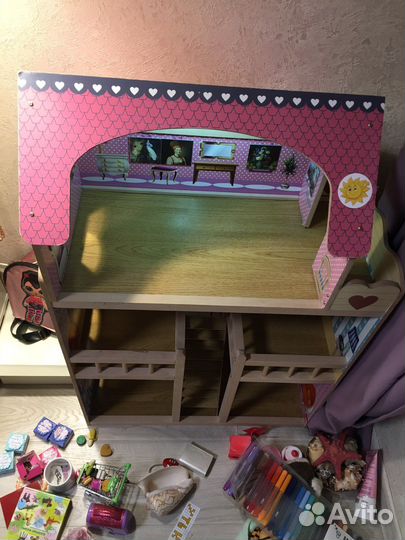 Домик кукольный