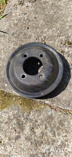 BMW шкив помпы ременный