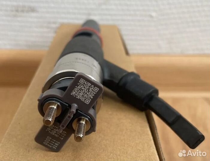 Форсунка Валдай Камминз 3.8 Газ 3310 (Denso) ориг