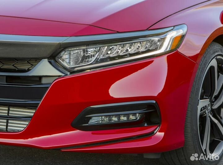 Стекло фары Honda Accord 10 2017 - 2023