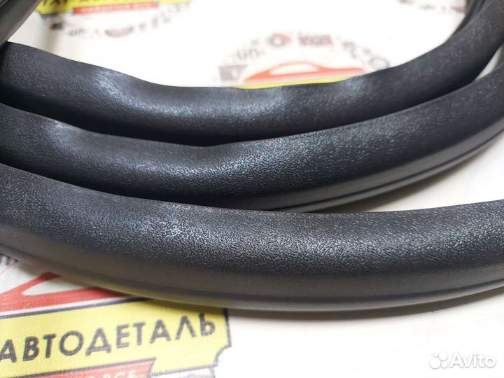 Уплотнитель двери Ларгус, Renault, УАЗ, ford
