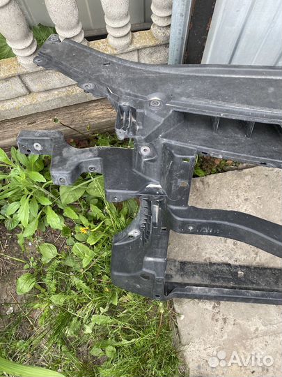 Телевизор на volkswagen passat b6