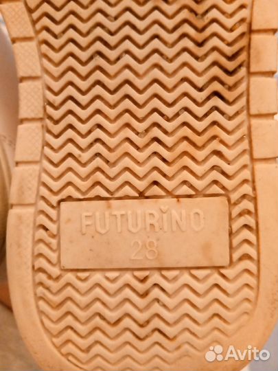 Ботинки для девочки 28