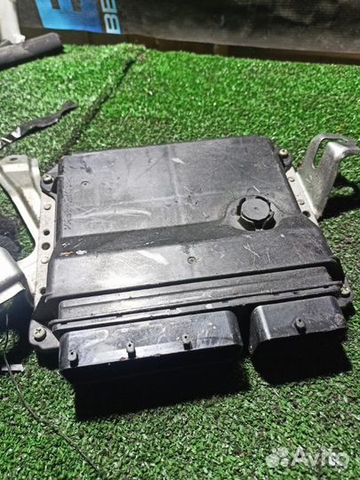 Электронный блок управления двигателем (эбу)