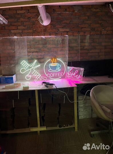 Неоновые вывески в наличии и под заказНеоновая выв