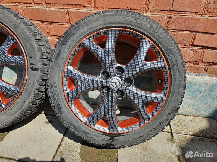 R17 Pirelli Sottozero Winter 240 215/50, PCD 5x114.3 DIA 15