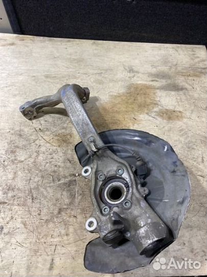 Ступица передняя левая Audi A6 4F2 BDW 2005-2008