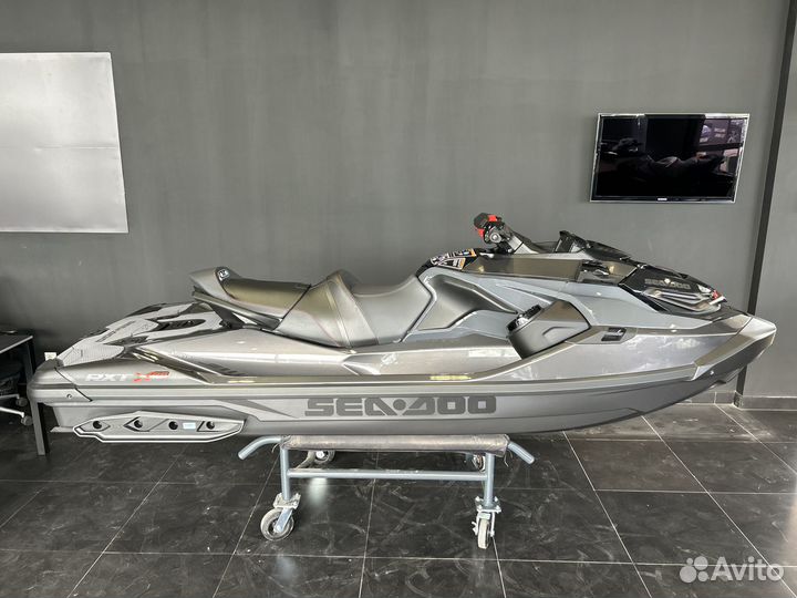 BRP Sea-Doo RXT-X RS 300 Premium Triple Black