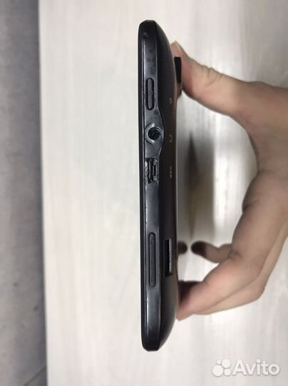 Планшет Digma Optima 7.6