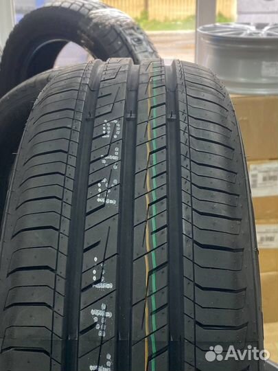 Tracmax X-Privilo TX5 195/50 R15