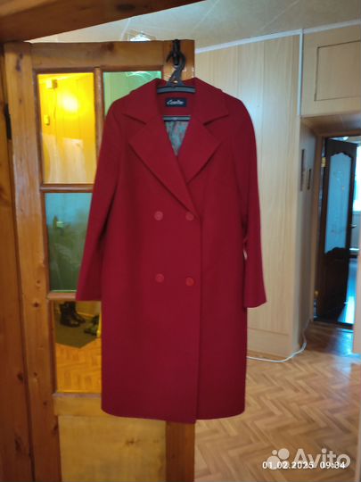 Продаю пальто