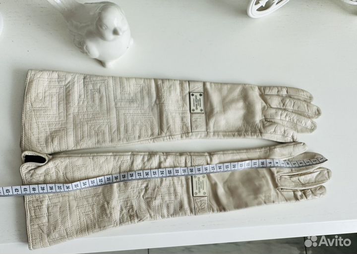 Перчатки женские кожаные Италия