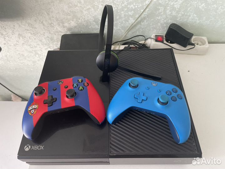 Игровая приставка Xbox One