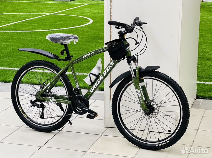 Велосипед Green Bike рама BMW на спицах 26R 2024г