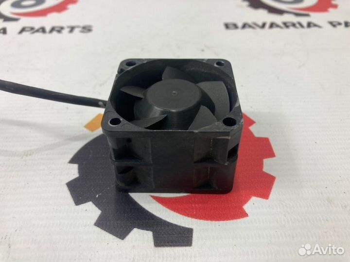 Вентилятор эбу Bmw 7 F01 3.0 N54 2010