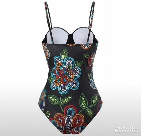 Купальник женский слитный новый