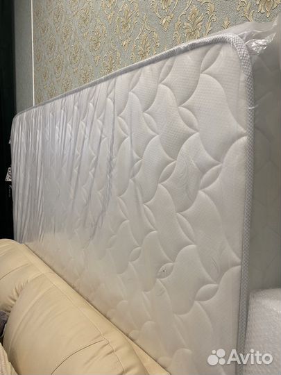 Матрас 180х200