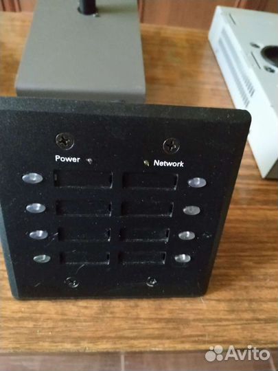 8-кнопочный настенный контроллер