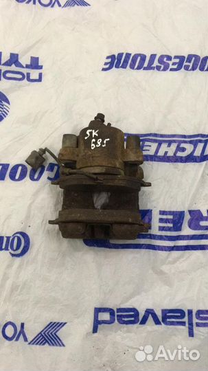 Cуппорт передний левый правый Skoda Octavia