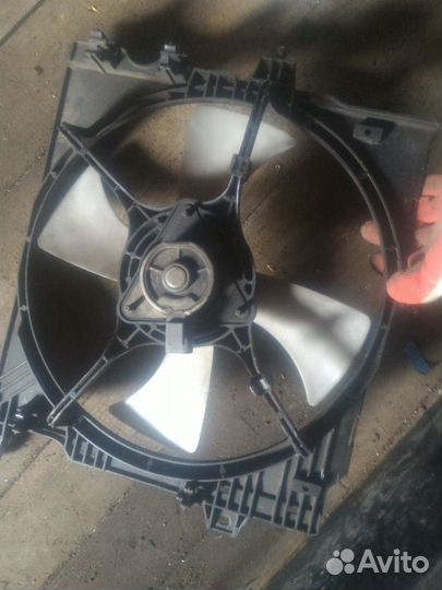 Вентилятор охлаждения Nissan Primera W10 P10 P11