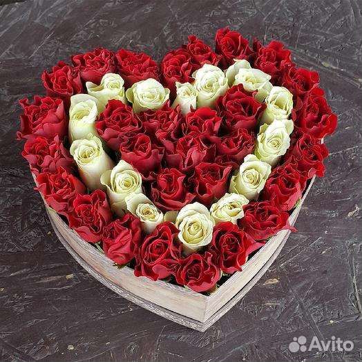 Композиция сердце из роз