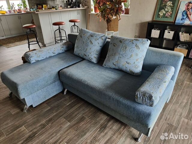 Большой угловой диван бу , ширина 210, глубина 80, высота 76 , б/у ...