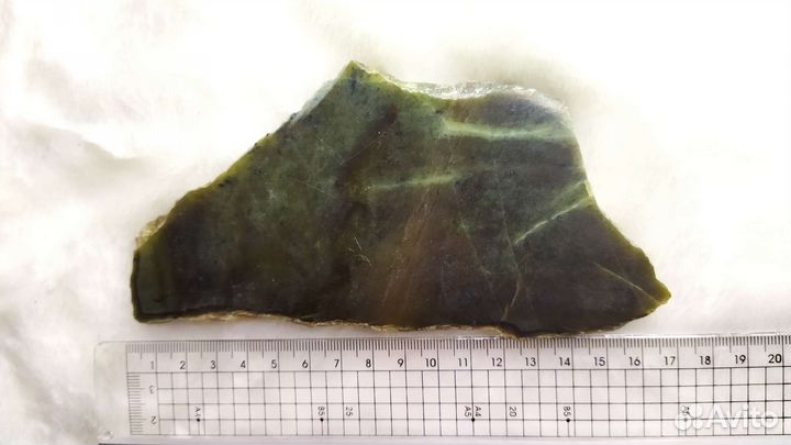 Нефрит/Срез/Образец натурального камня