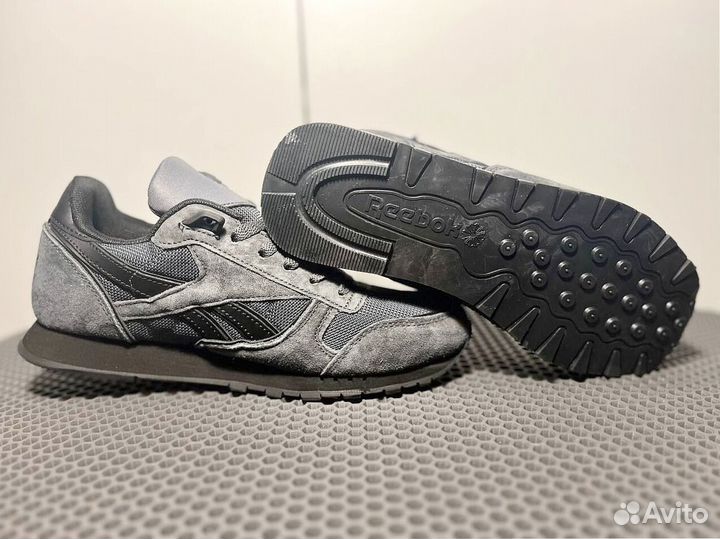 Кроссовки Reebok