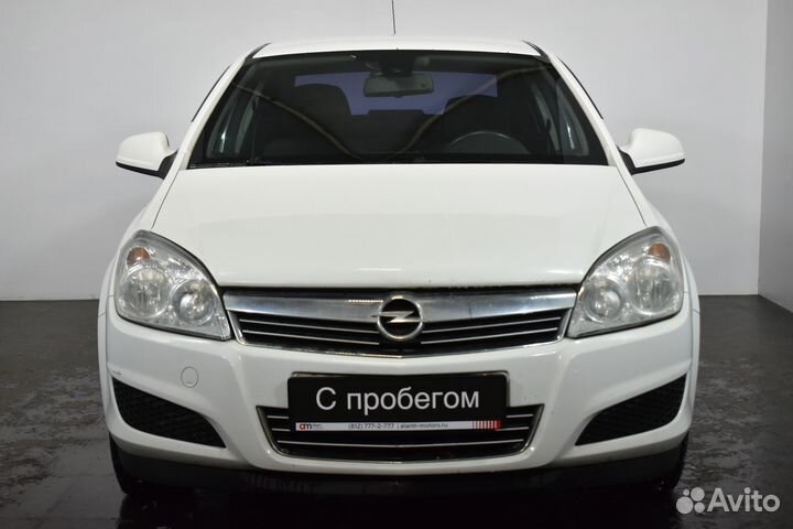 Opel Astra 1.8 МТ, 2013, 176 000 км