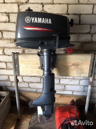 Лодочный мотор Yamaha 5 cmhs