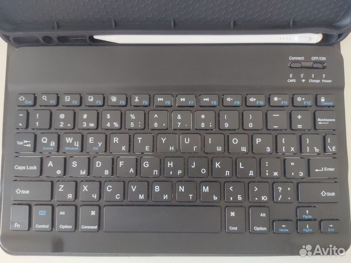 Чехол с клавиатурой и мышкой iPad 10.2