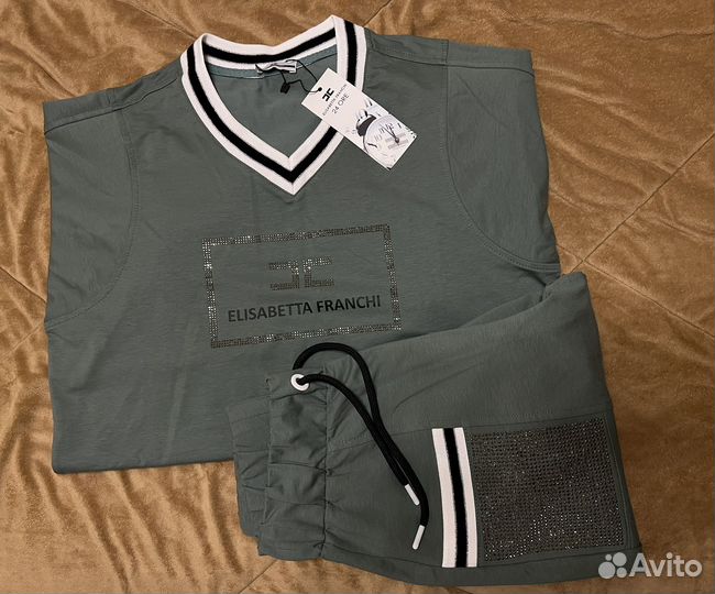 Домашний костюм женский новый с биркой