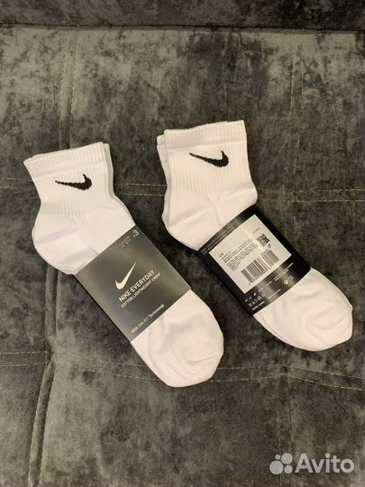 Средние носки Nike