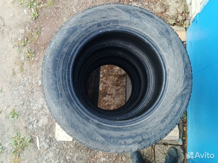 Nokian Tyres Hakkapeliitta R2 SUV 235/65 R17 108R