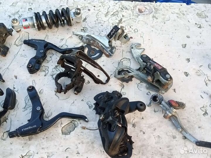 Запчасти к велосипеду