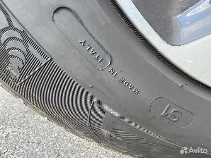 Michelin Primacy 3 215/65 R17