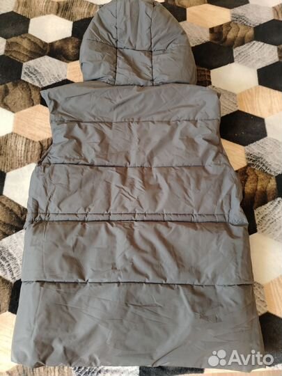 Жилетка женская р. 44