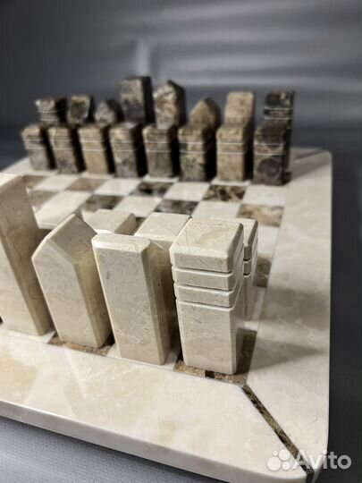 Шахматы из мрамора