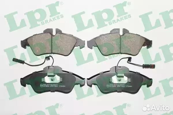 05P1469 Колодки тормозные дисковые